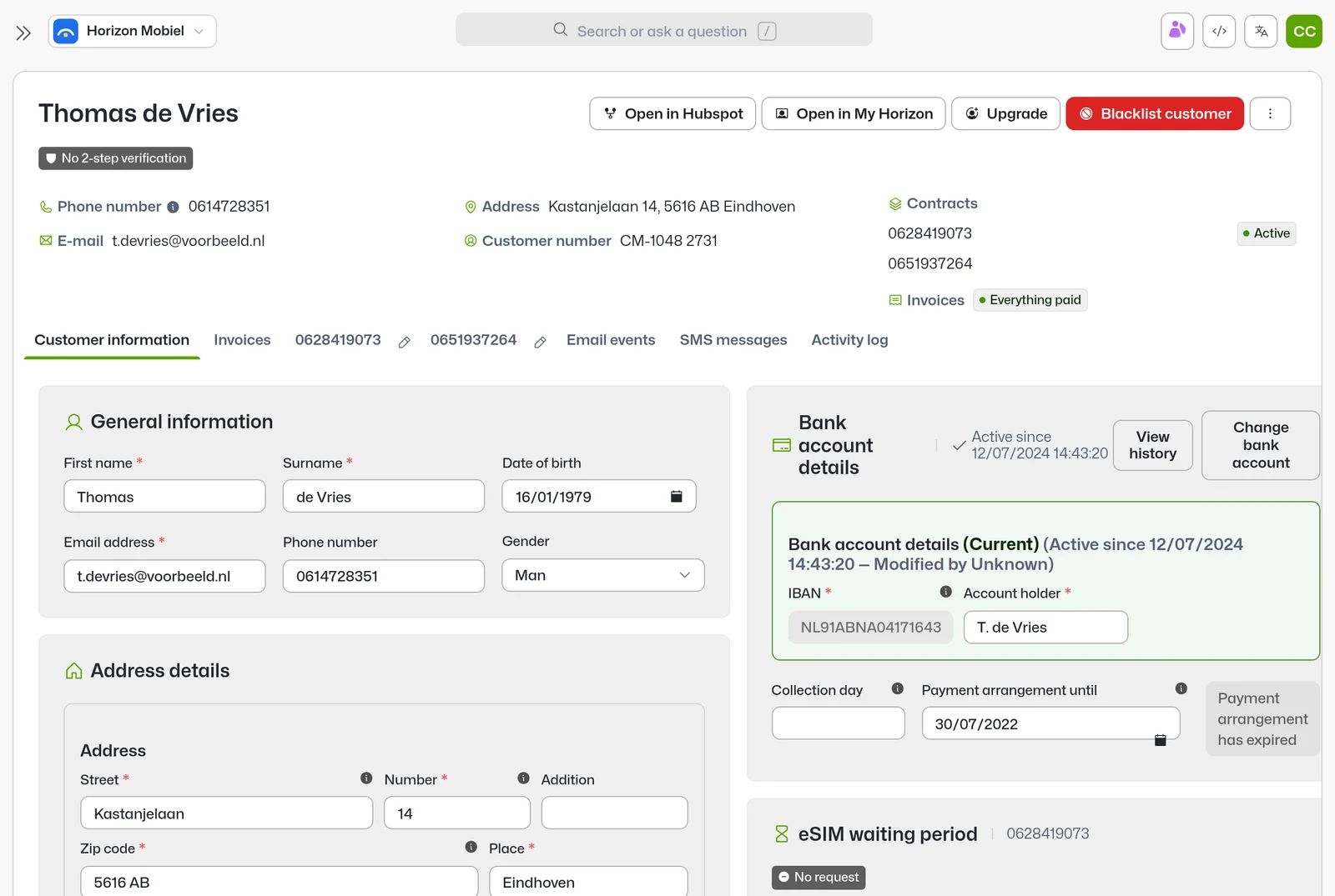 CleverMobi customer screen with contact details, contracts, invoices, bank account and address